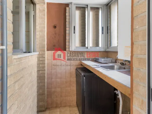 Apartment Of 118 M² In Valencia, Spain
