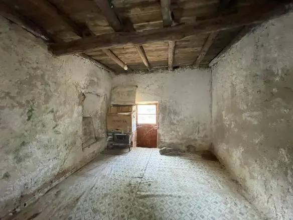 2-bedroom Maisonette In Corfu, Greece (100 M²)