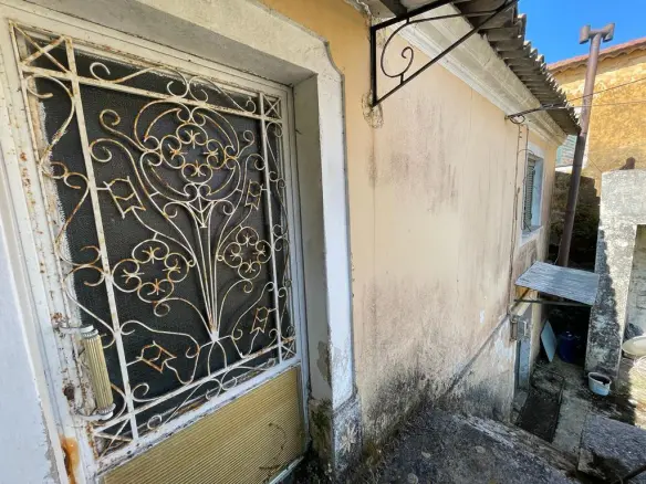 2-bedroom Maisonette In Corfu, Greece (100 M²)