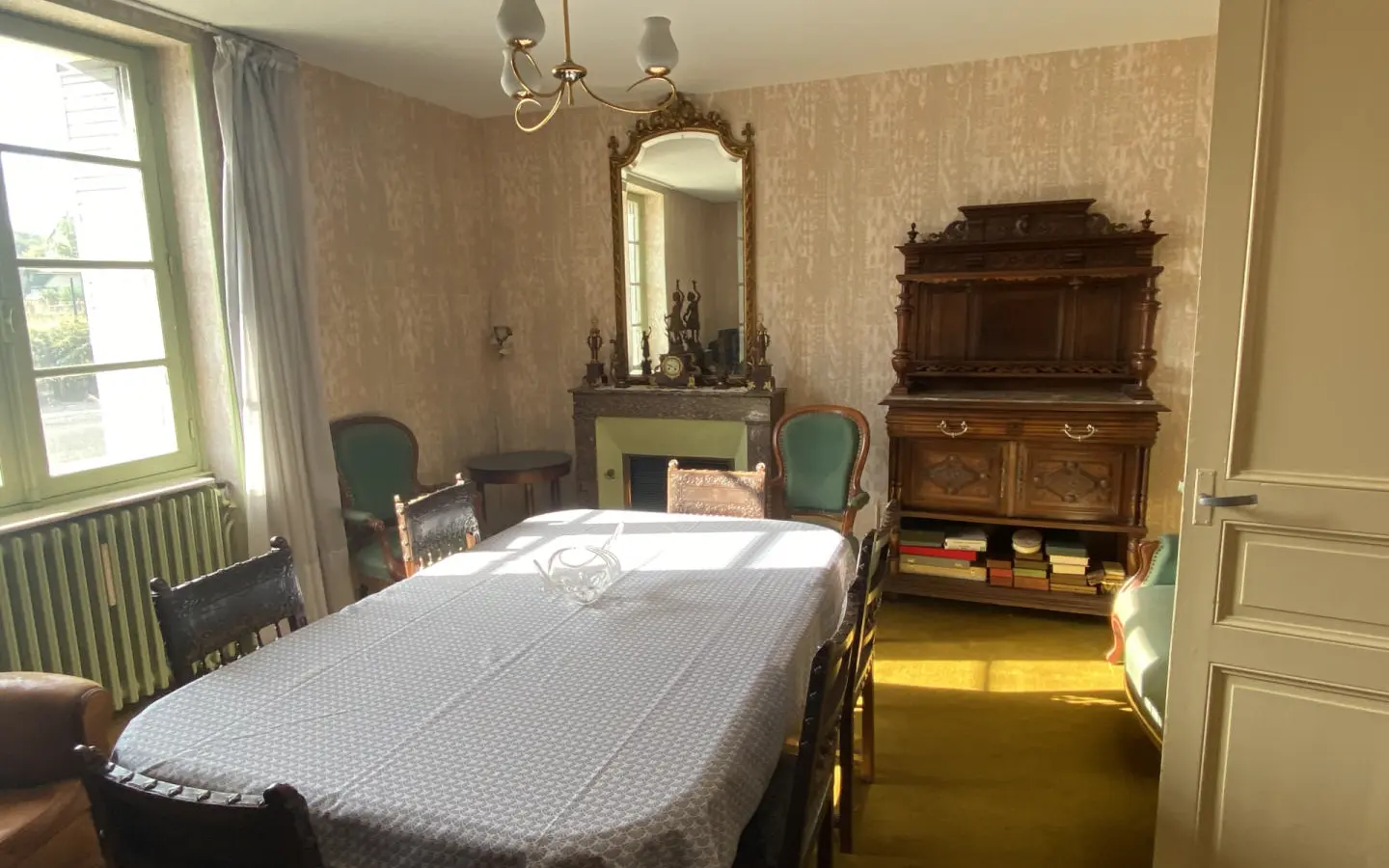 Townhouse Of 120 M² With Garden In Chalais, South Charente