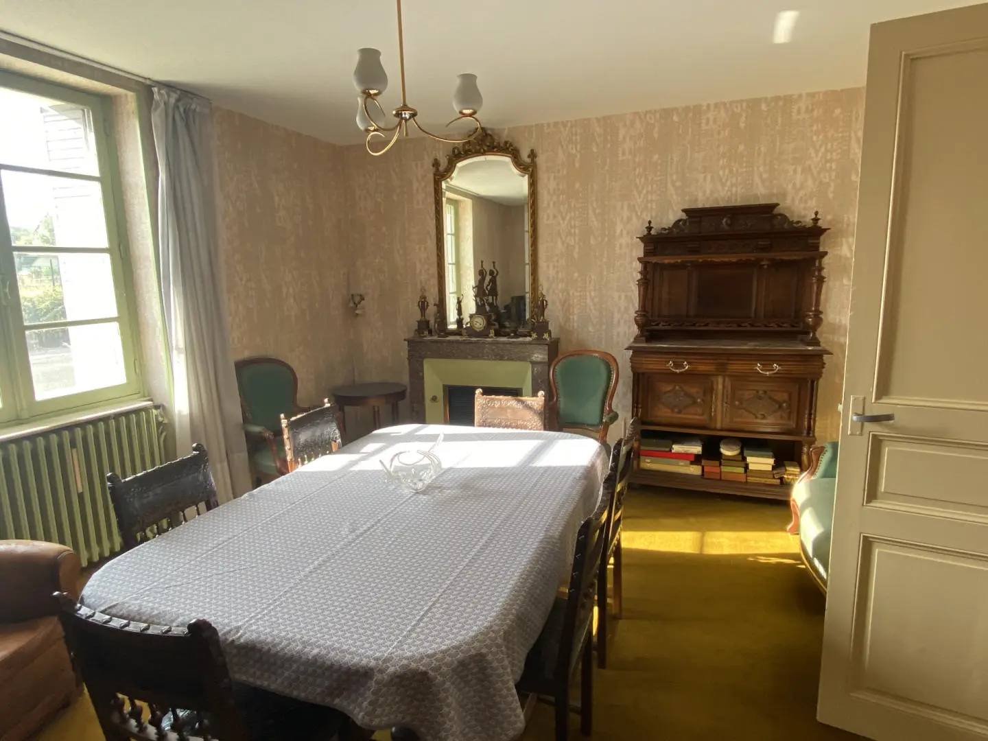 Townhouse Of 120 M² With Garden In Chalais, South Charente