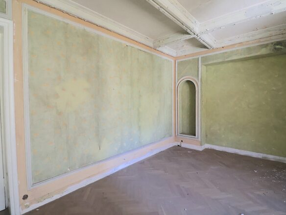 House Of 220 M² With Neo-romanian Style In Rosetti Square