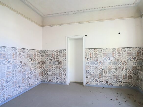 House Of 220 M² With Neo-romanian Style In Rosetti Square