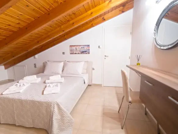 3-bedroom Maisonette In Xilokastro, Greece (105 M²)