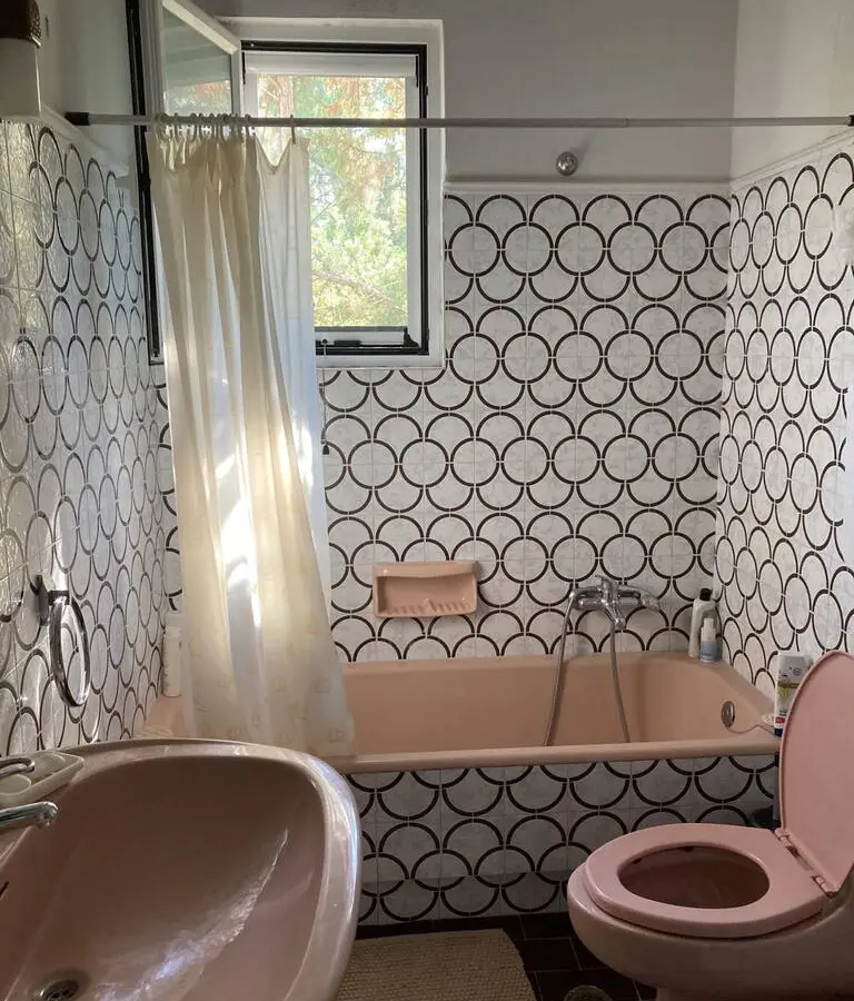 4-bedroom Detached House In Nea Makri, Greece (200 M²)