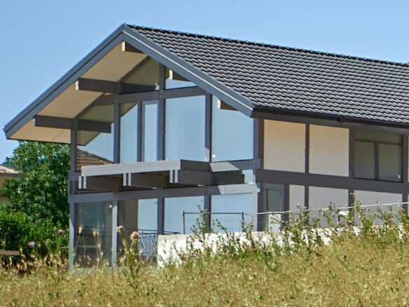 House Of 0 M² With 4 Bedrooms, 3 Bathrooms, Private Land Plot, Sea Views, And Mountain Views In [location]