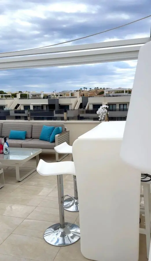 3-bedroom Penthouse In Orihuela Costa, Spain (270 M²)