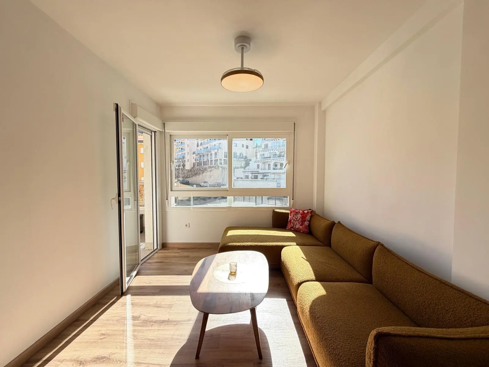 Apartment Of 99 M² With Mediter Real Estate In Orihuela Costa, Spain