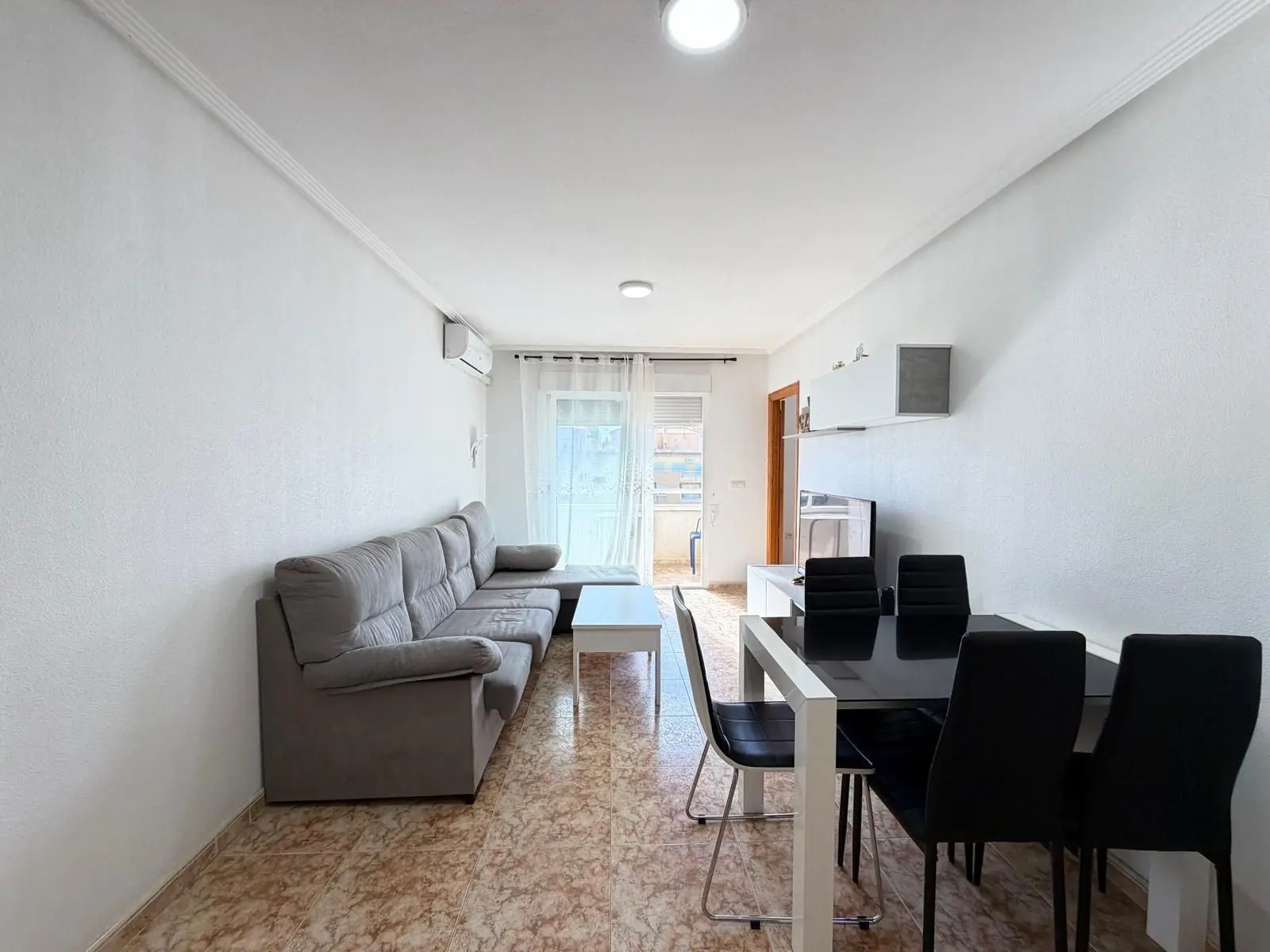 Apartment Of 63 M² In Torrevieja, Spain