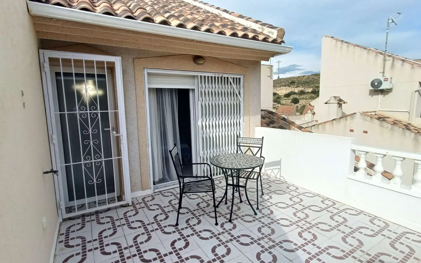 2-bedroom Villa In Rojales, Spain (90 M²)