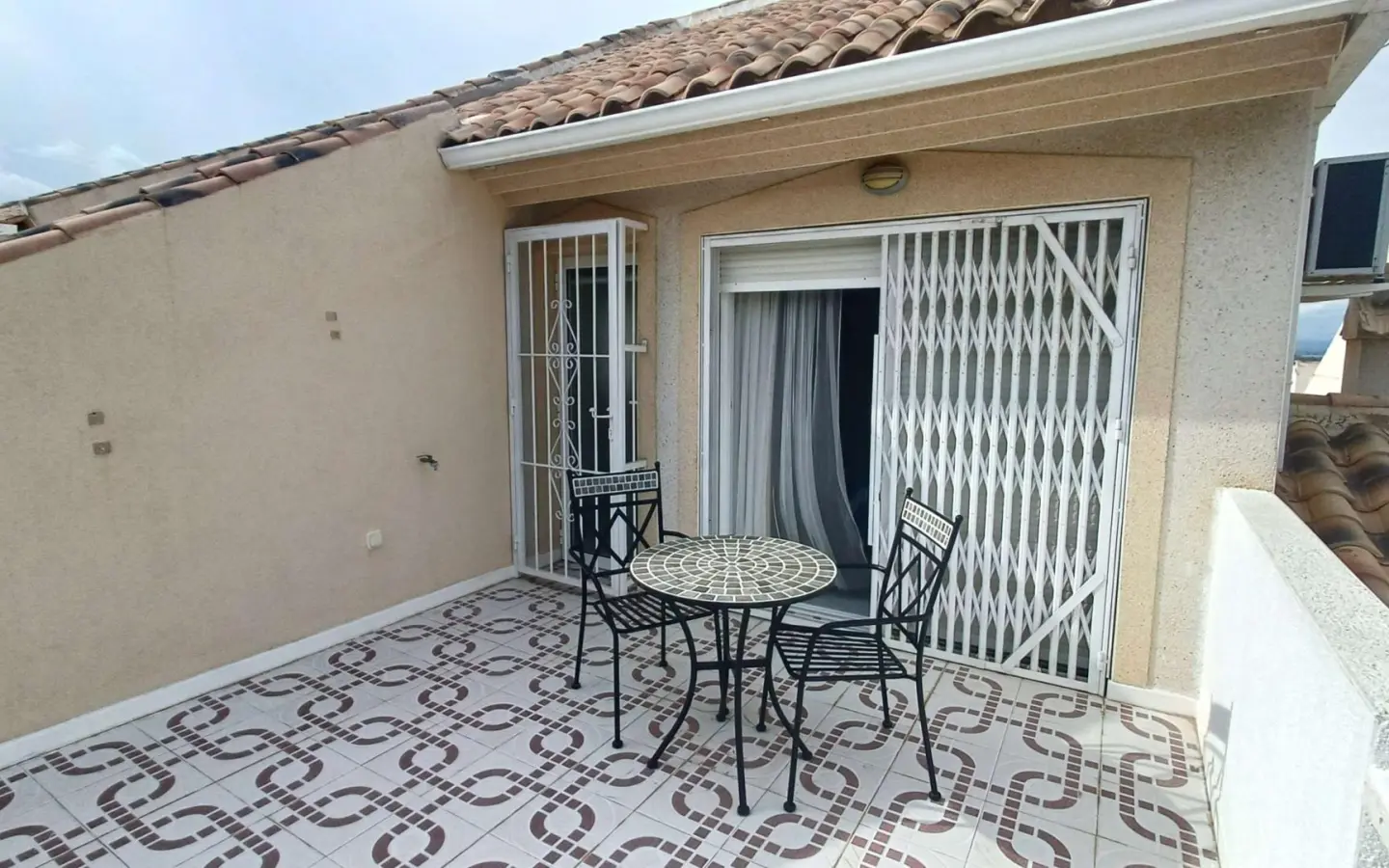 2-bedroom Villa In Rojales, Spain (90 M²)