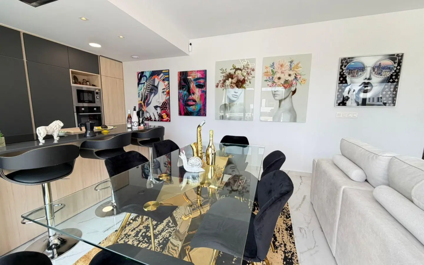 3-bedroom Penthouse In Orihuela Costa, Spain (270 M²)