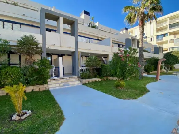 2-bedroom Apartment In Torrevieja, Spain (67 M²)