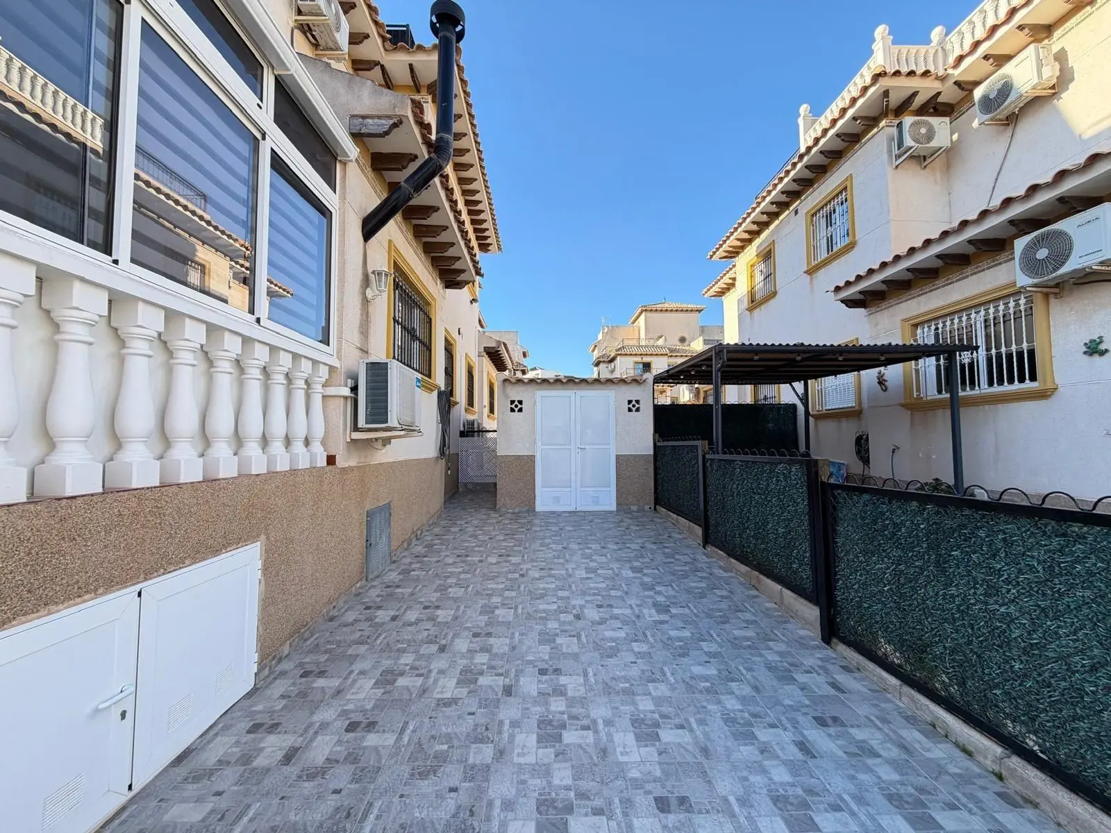 House Of 82 M² With Sea Views In Orihuela Costa