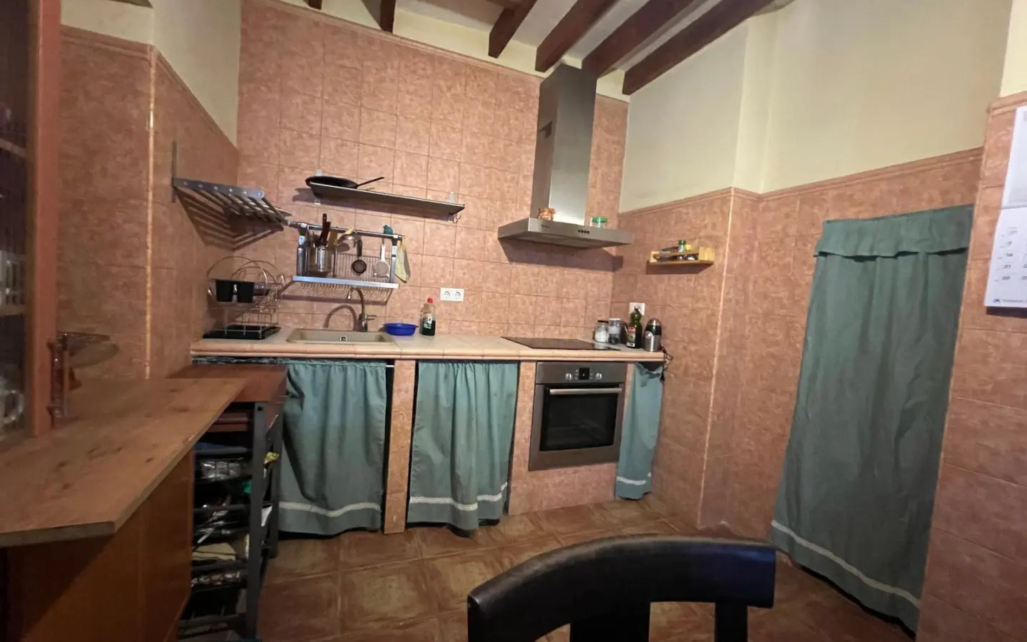 House Of 186 M² With Features In Pinoso, Spain