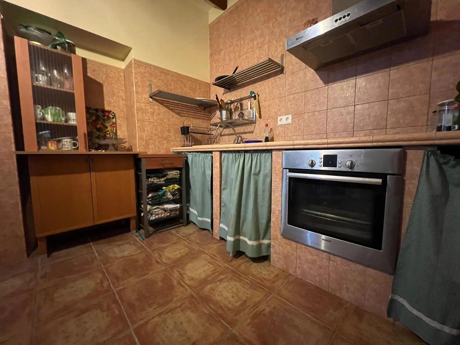 House Of 186 M² With Features In Pinoso, Spain
