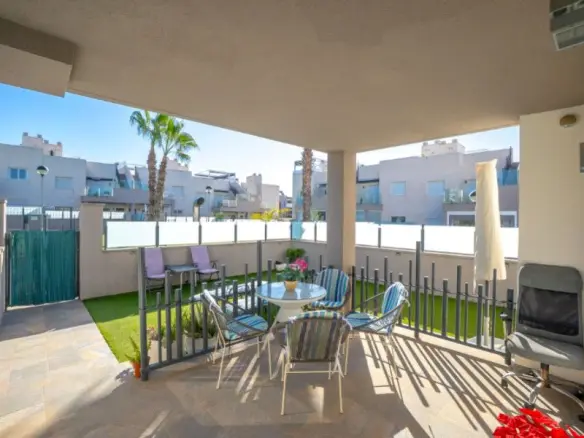 2-bedroom Apartment In Torrevieja, Spain
