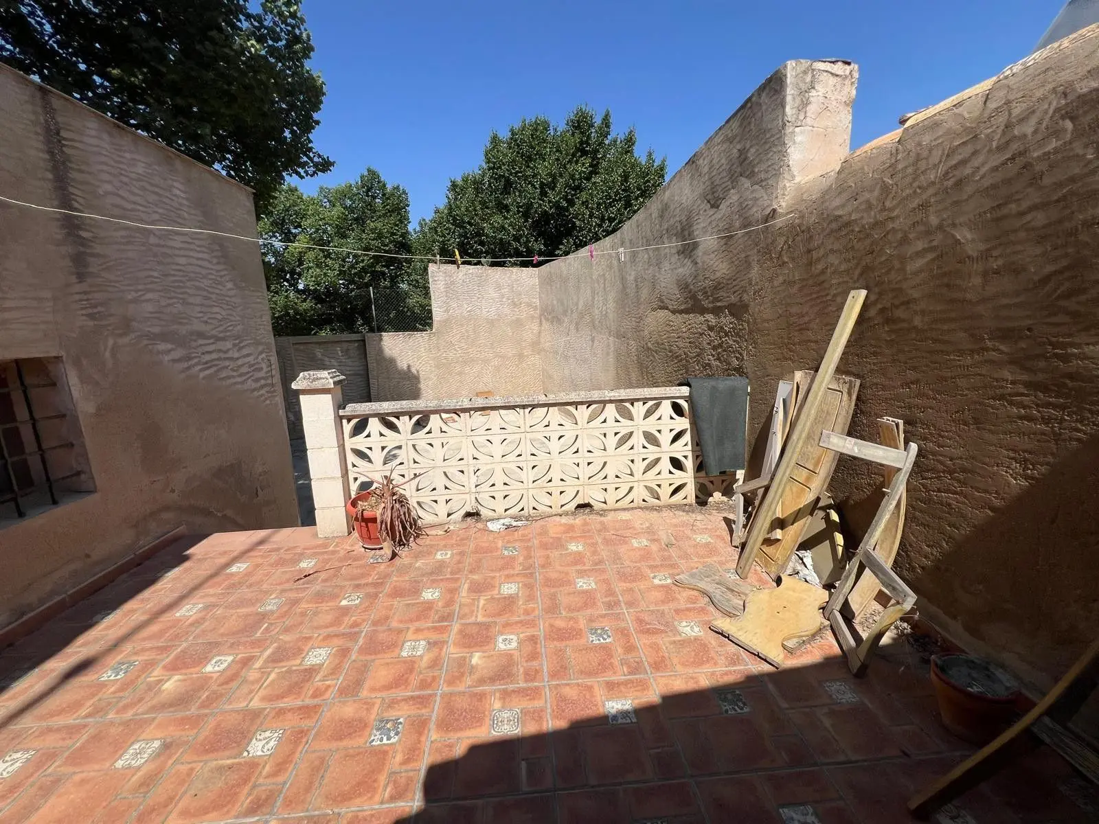 House Of 186 M² With Features In Pinoso, Spain