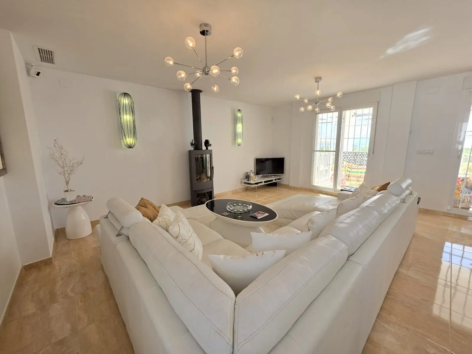 Villa Of 263 M² With [features] In Pinoso, Spain
