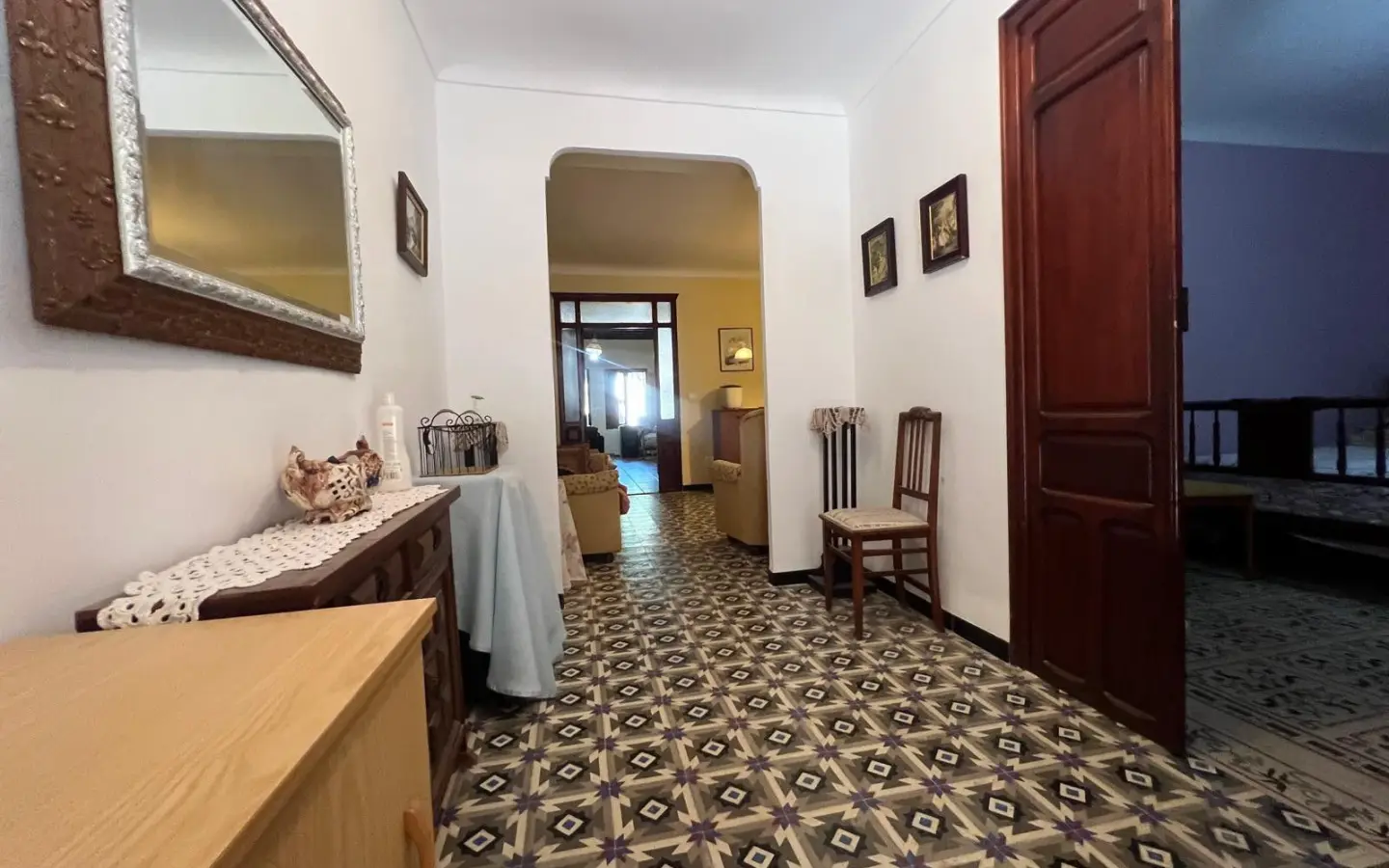 House Of 186 M² With Features In Pinoso, Spain