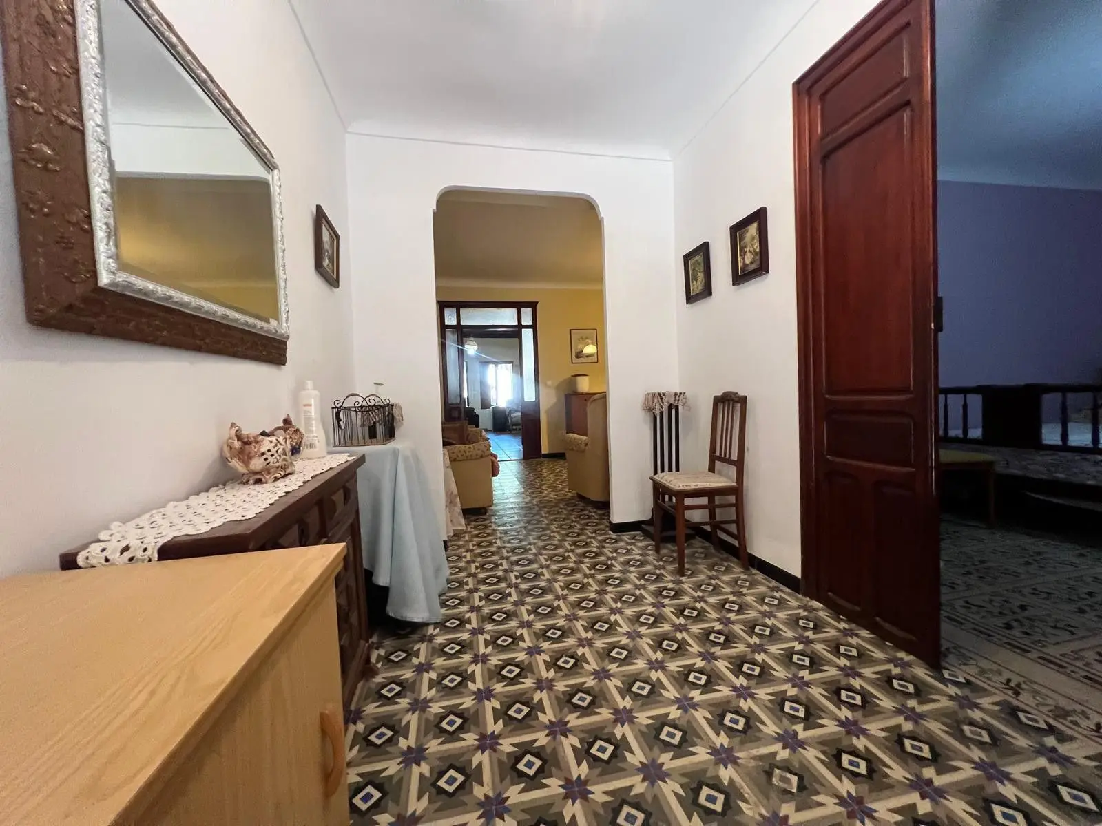 House Of 186 M² With Features In Pinoso, Spain