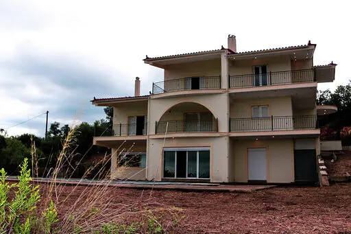 Detached House Of 400 M² In Euboea Island