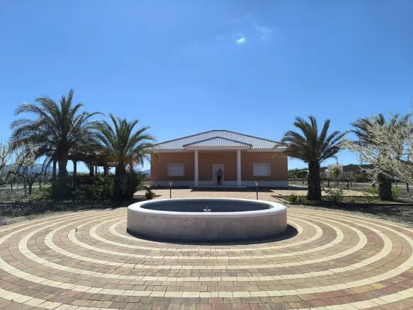 Villa Of 209 M² In Pinoso, Spain