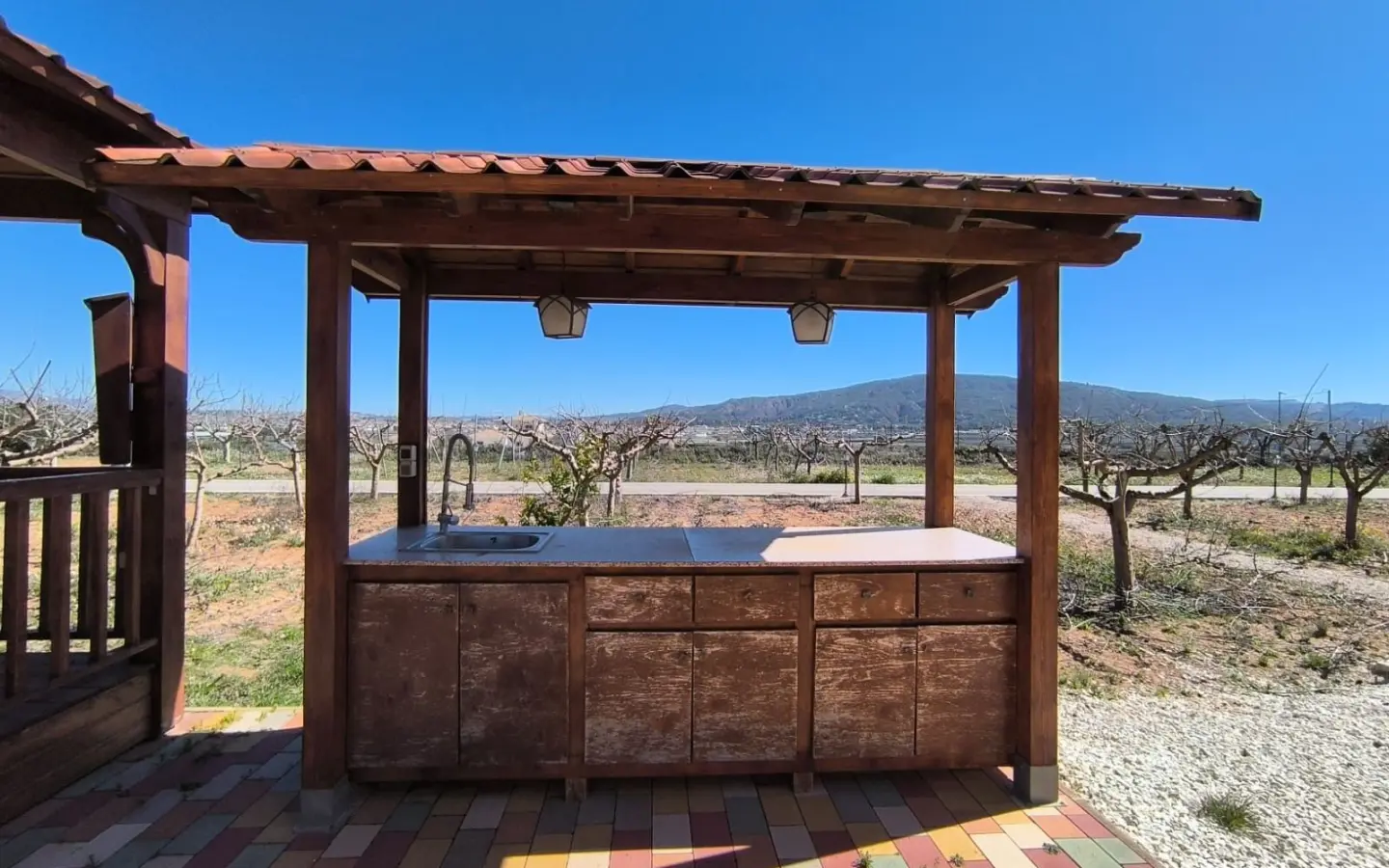 4-bedroom Villa In Pinoso, Spain (209 M²)