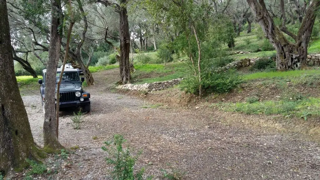 Land Of 2774 M² In Corfu