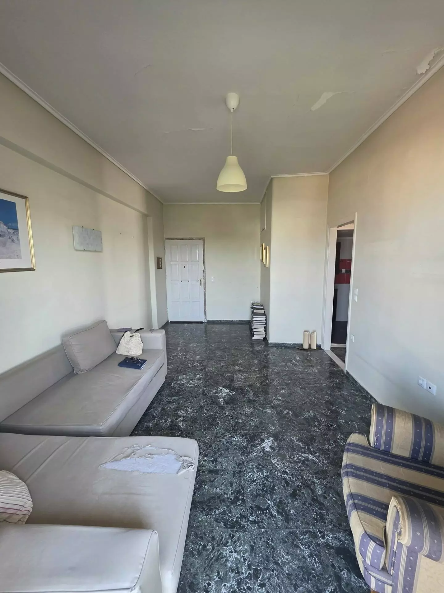Apartment Of 56 M² With Corner Location In Kalamata City Centre