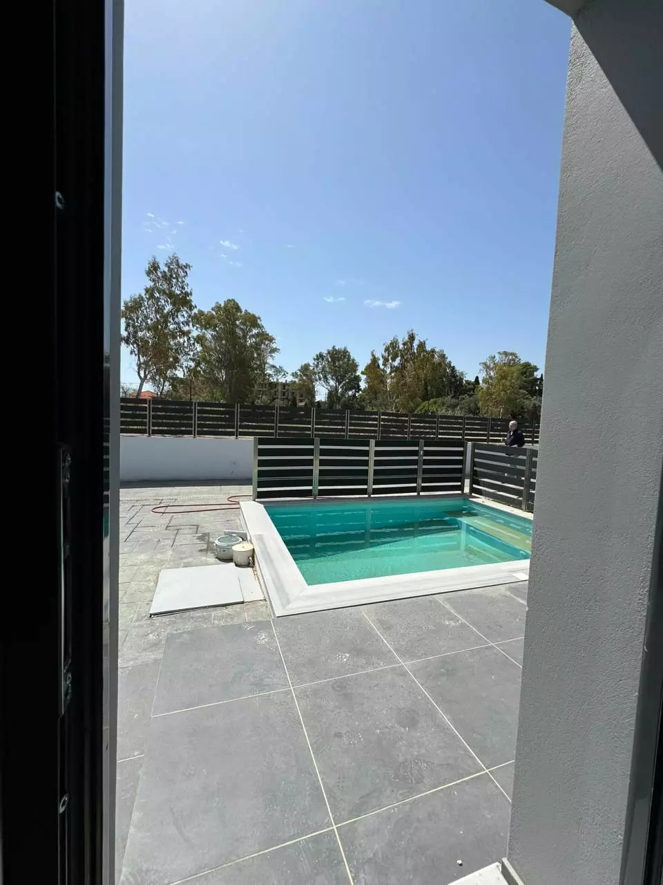 Villa Of 250 M² With Beachfront In Kokkoni, Velo