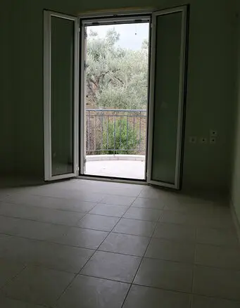 4-bedroom Detached House In Aidipsos, Greece (400 M²)