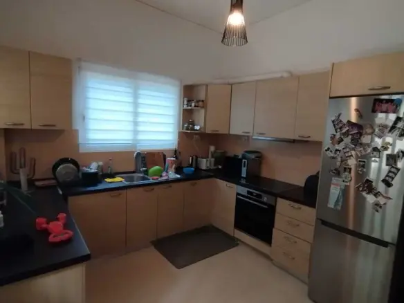 2-bedroom Flat In Vrilissia, Greece (87 M²)
