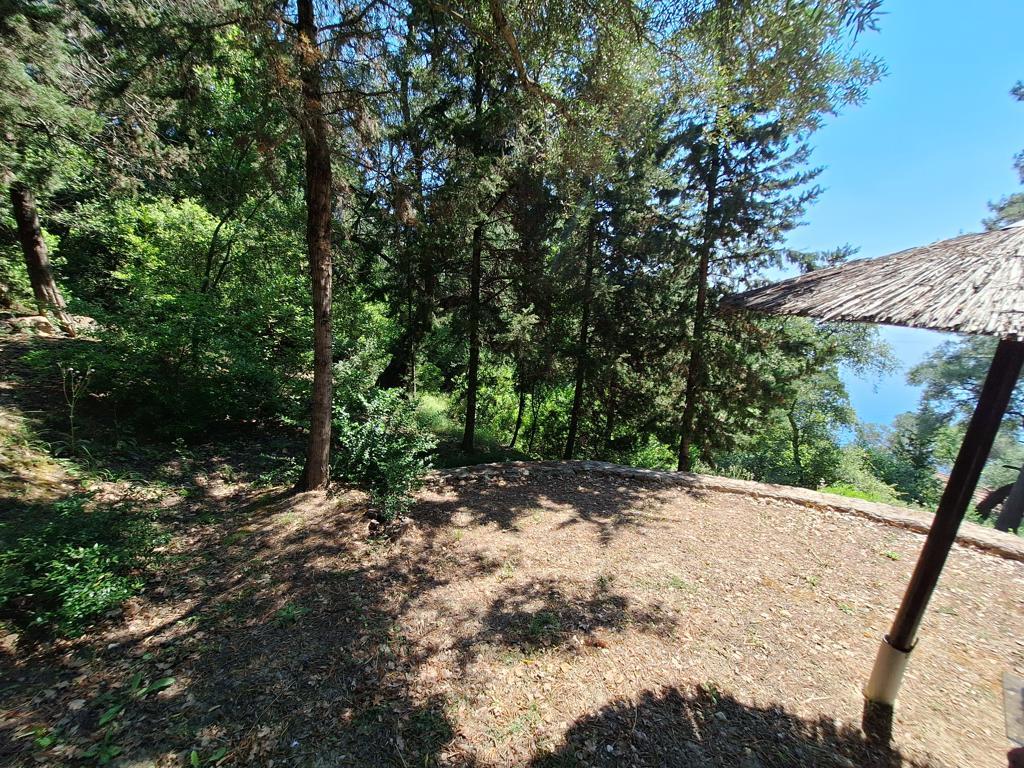 Land Of 2674 M² In Corfu