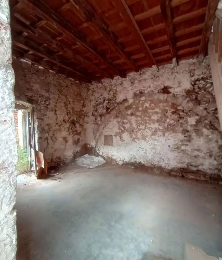 1-bedroom Detached House In Neapoli, Greece (60 M²)