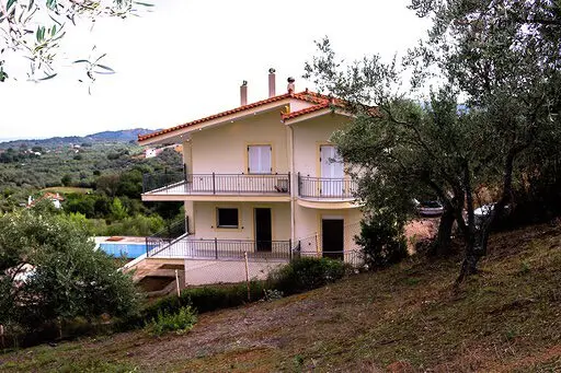 Detached House Of 400 M² In Euboea Island