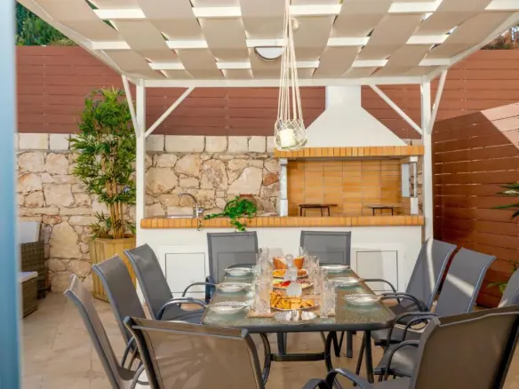 10-bedroom Villa In Arkadi, Greece (313 M²)