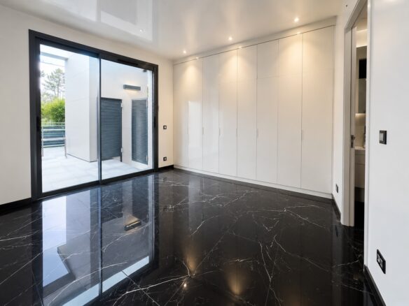 Villa Of 200 M² With Garden And Swimming Pool In Saint-antoine, Arcachon