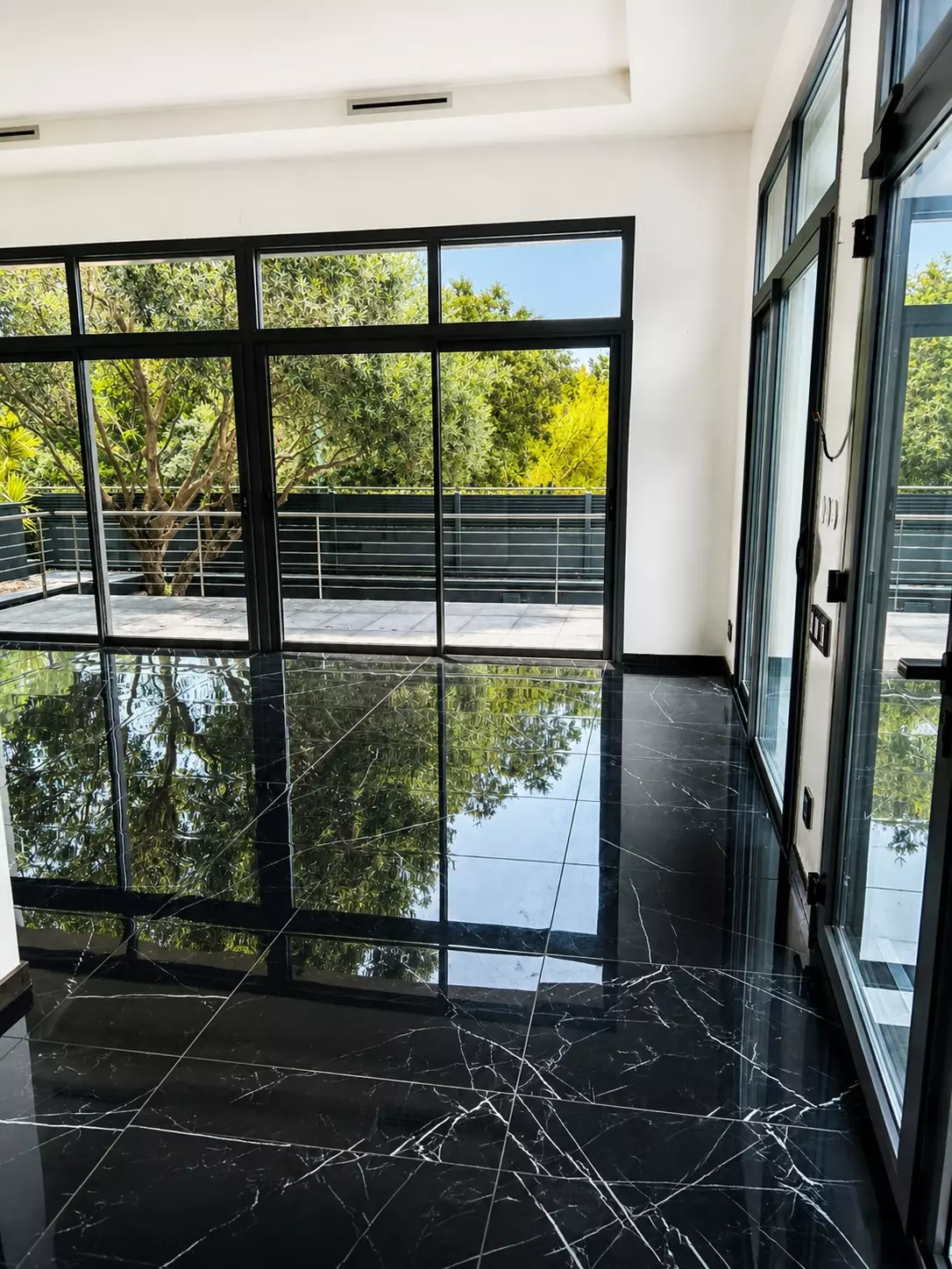 Villa Of 200 M² With Garden And Swimming Pool In Saint-antoine, Arcachon