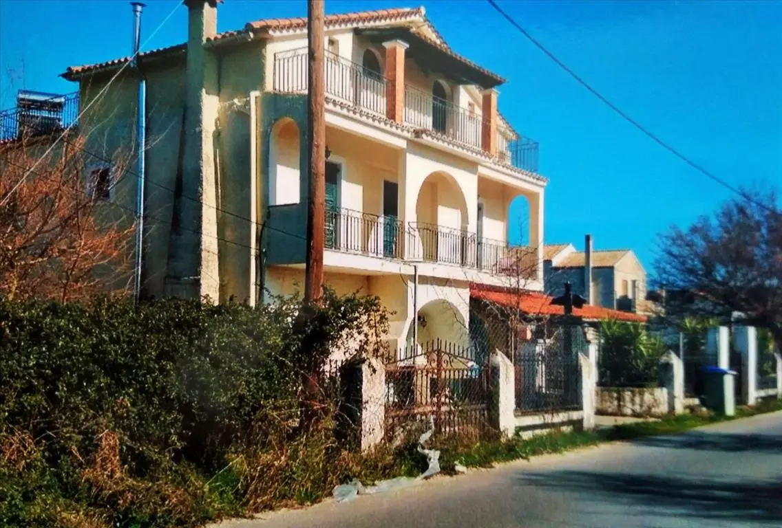 Detached House Of 260 M² In Corfu