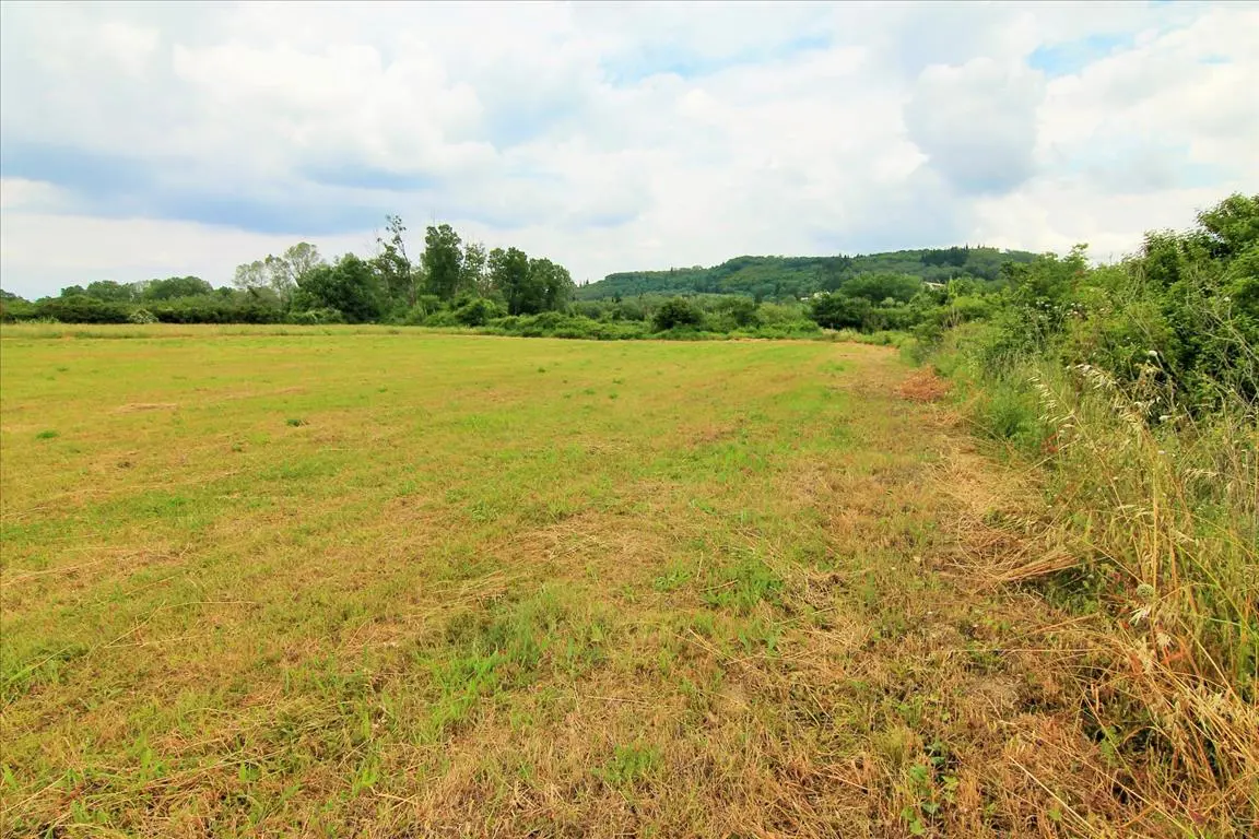 Land Of 2300 M² In Corfu