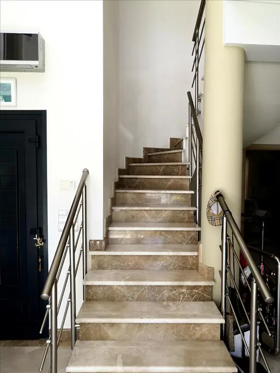 Detached House Of 380 M² In Attica
