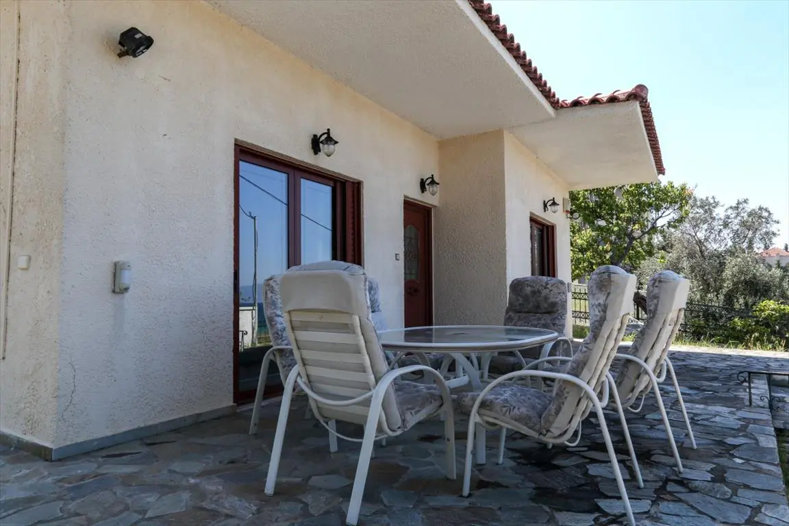 Detached House Of 160 M² In Central Greece