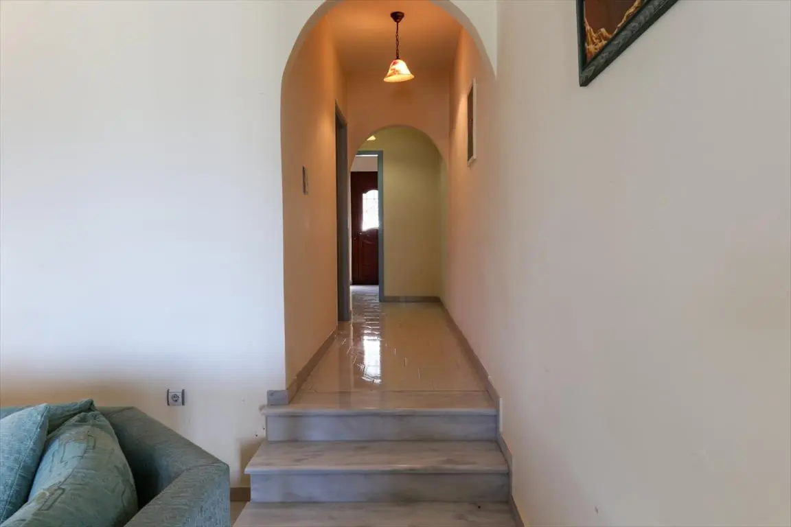 Detached House Of 160 M² In Central Greece