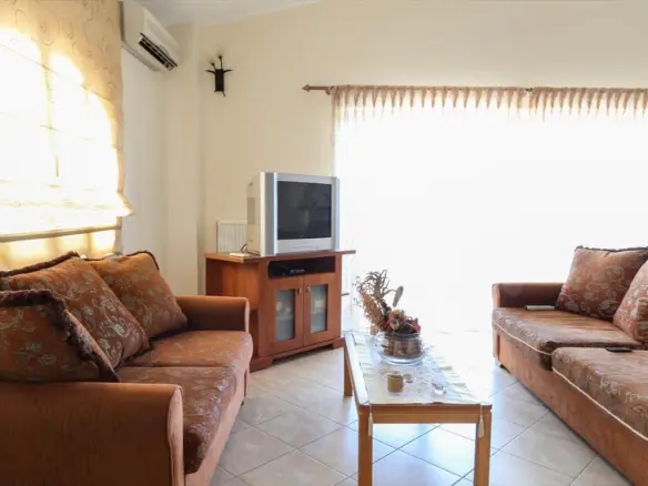 12-bedroom Detached House In Malesina, Greece (400 M²)