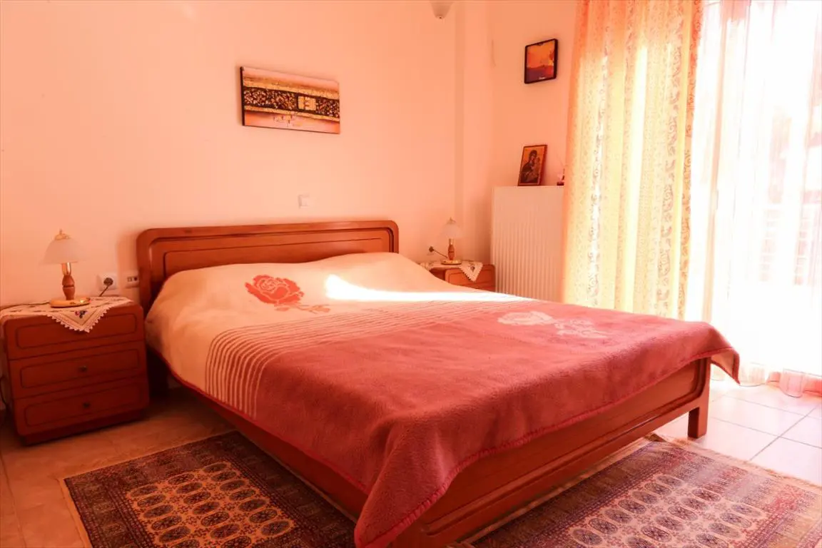 Detached House Of 400 M² In Central Greece