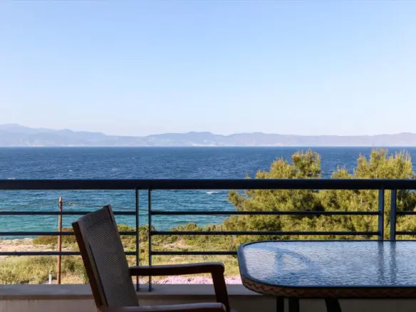 12-bedroom Detached House In Malesina, Greece (400 M²)