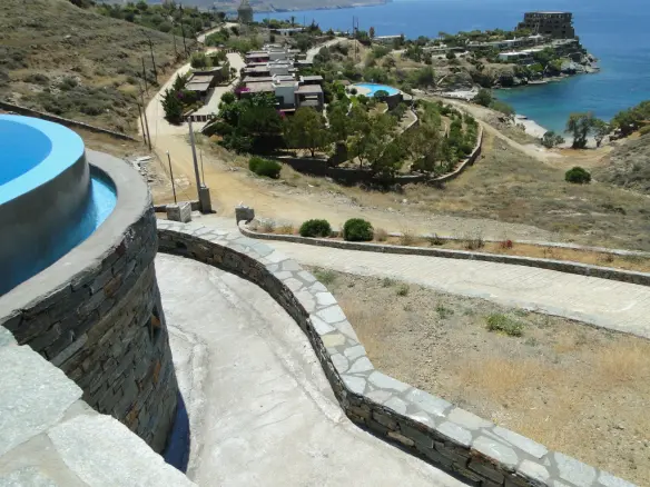 Villa Of 1000 M² In Cyclades