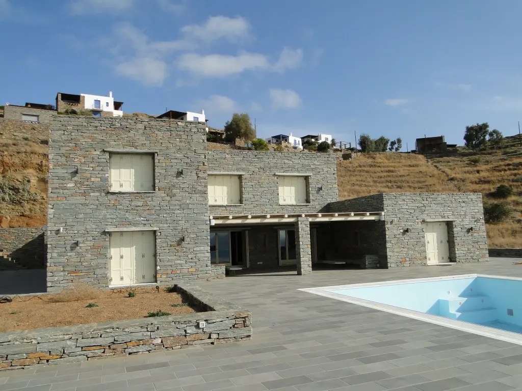 Villa Of 1000 M² In Cyclades