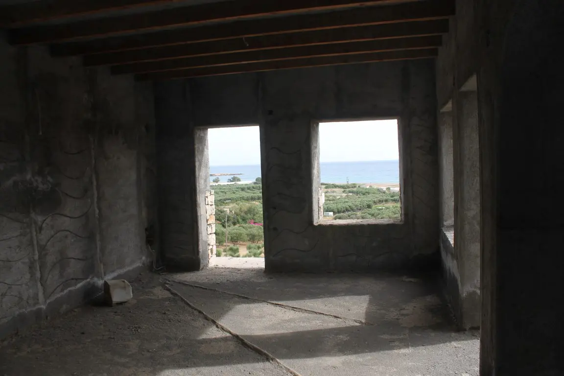 Business Of 403 M² In Crete